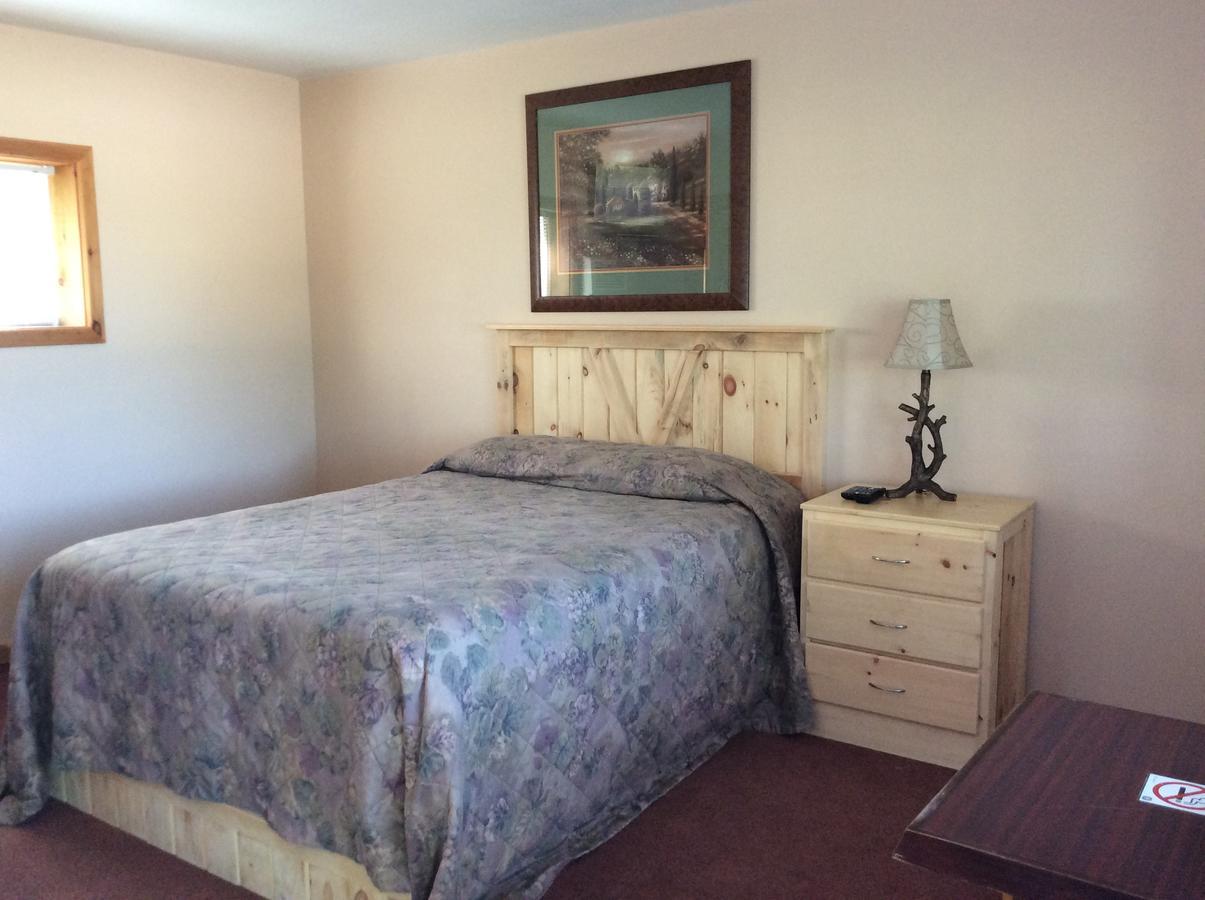 Tay Motel Waubaushene Esterno foto