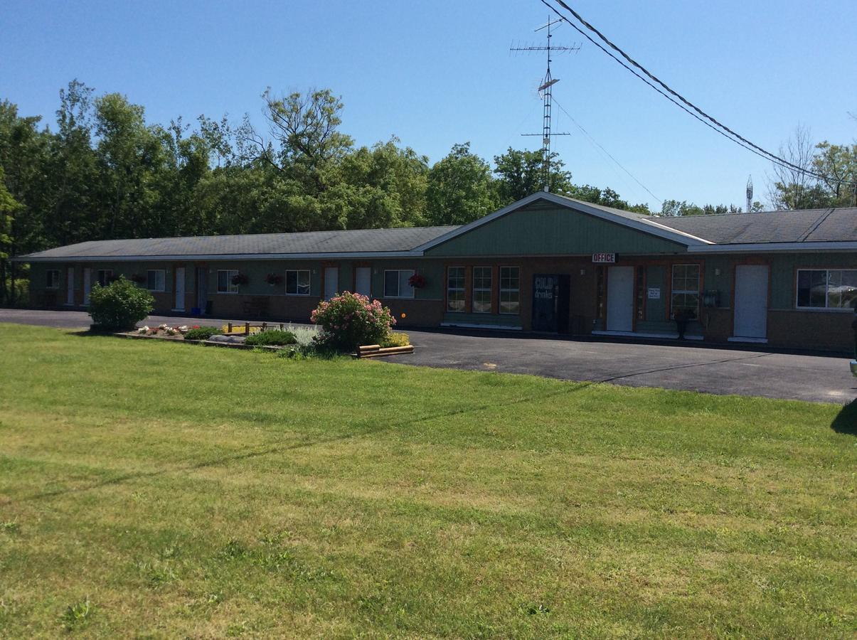 Tay Motel Waubaushene Esterno foto